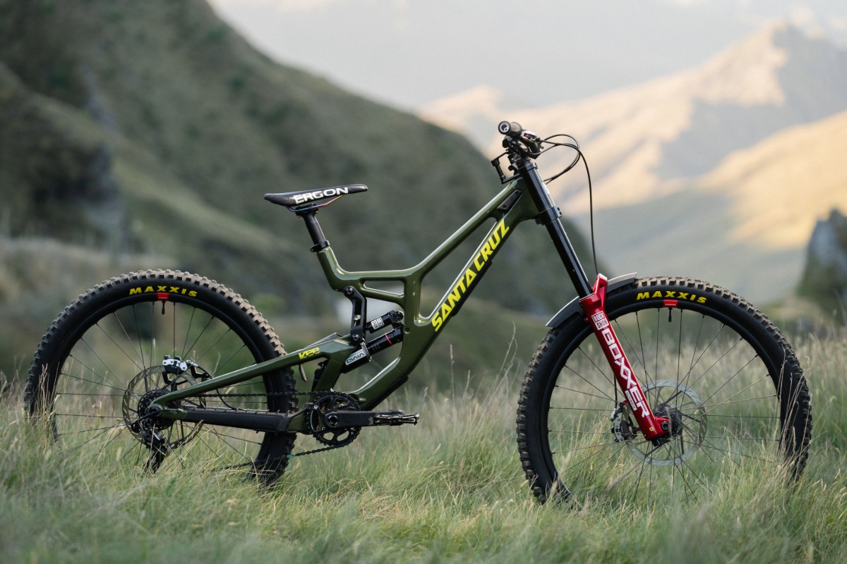 Santa Cruz V10 Downhill