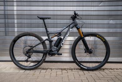 Orbea Rise M7 Aktionsmodell mit Range Extender (Größe M) refurbished 