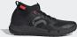 Core Black/Grey Four/Solar Red