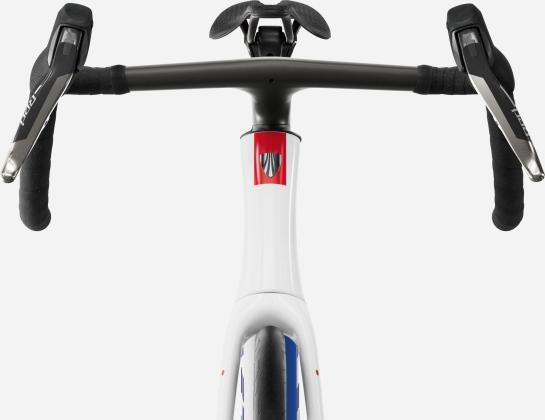 morepic-11