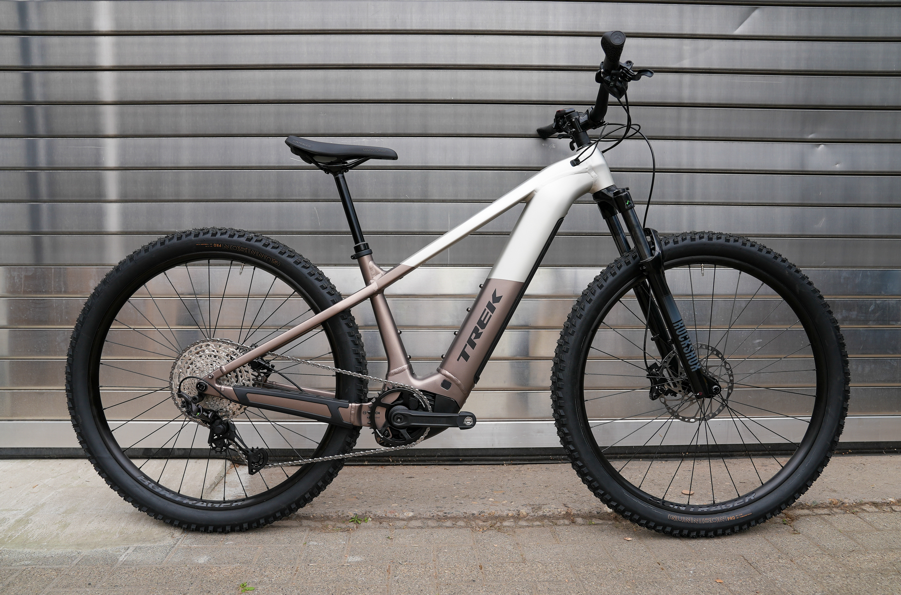 Powerfly+ 8 Gen 5 - 2025 (Größe M) Custombike 