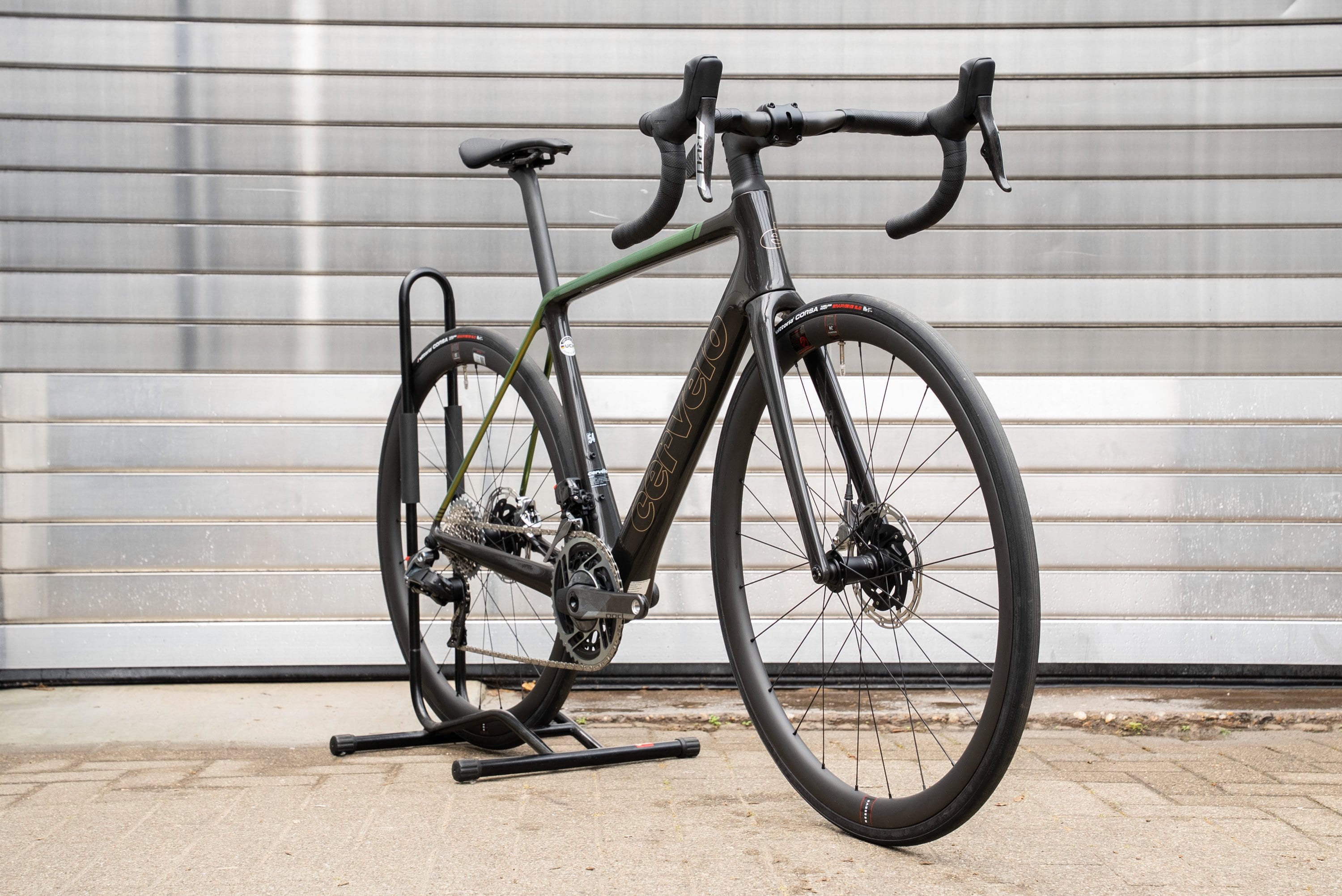 R5 Red eTap AXS - 2025 (54cm) B-Ware | online kaufen bei Mount7.com