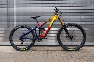 Giant Glory Advanced - Legends Edition (Größe M/L) refurbished
