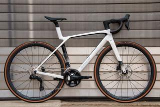 Trek Madone SL 6 Gen 8 - 2025 (Größe M) B-Ware