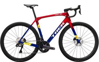 Trek Domane SLR 7 Gen 4 - 2024 Metallic Red Smoke to Blue Smoke Fade | 52