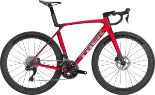Trek Madone SL 6 Gen 8 Gloss Fury Red/Matte Deep Smoke | XL