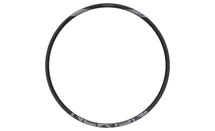 NEWMEN Evolution SL A.30 Felge 