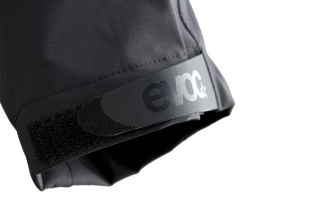 EVOC Shield Jacket 