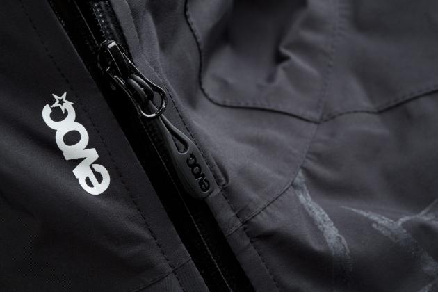 EVOC Shield Jacket 
