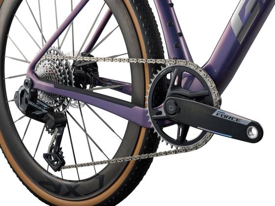 Giant Revolt Advanced SL 1 - 2027 