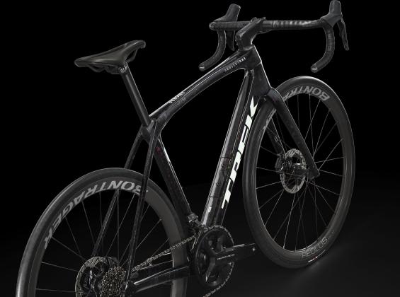 Trek Domane SLR 9 Gen 4 - 2025 