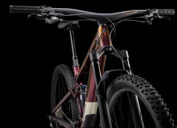 Trek Top Fuel 9.8 XT Gen 4 - 2025 